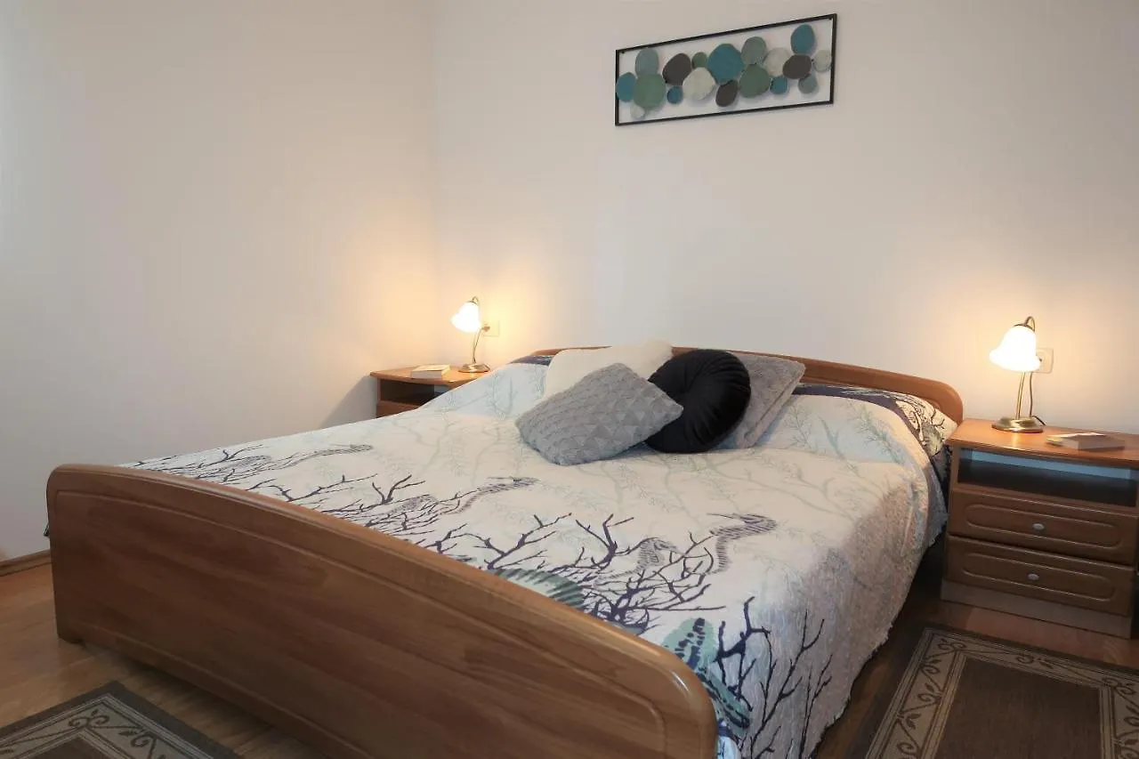 Nikas1 Rabac Apartment